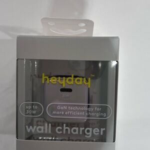 Heyday Wall Charger with GaN Technology Single Port USB-C 30W Wall Soft Purple
